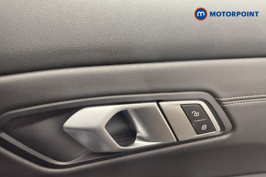 BMW 3 Series M Sport Automatic Petrol Saloon - Stock Number (1560467) - 16th supplementary image