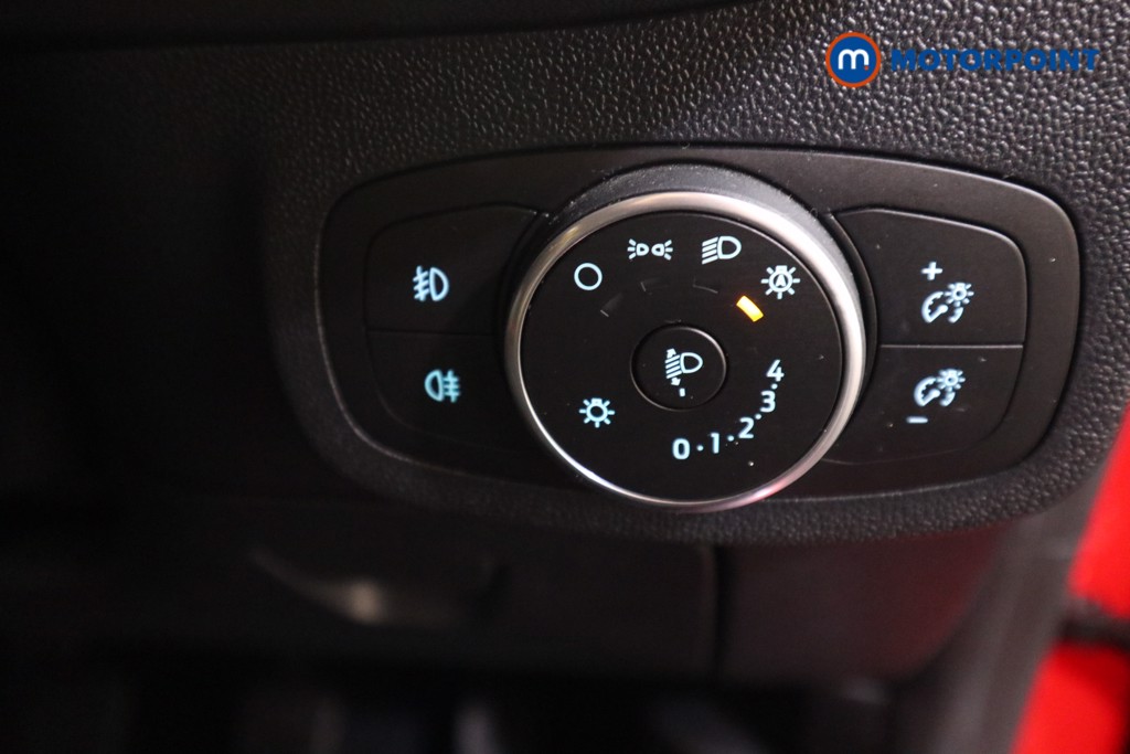 Ford Fiesta Trend Manual Petrol Hatchback - Stock Number (1561051) - 9th supplementary image