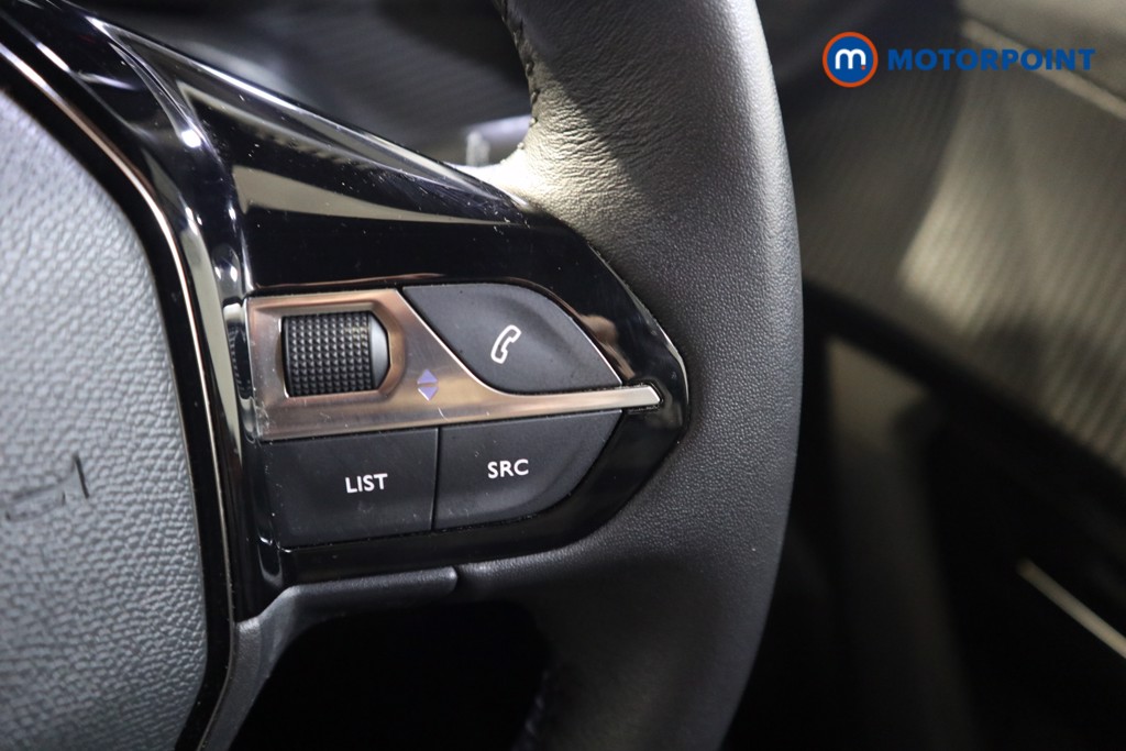 Peugeot 2008 Allure Premium-Plus Manual Petrol SUV - Stock Number (1561060) - 4th supplementary image