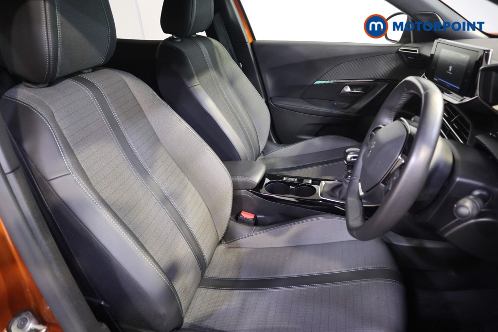 Peugeot 2008 Allure Premium-Plus Manual Petrol SUV - Stock Number (1561060) - 10th supplementary image