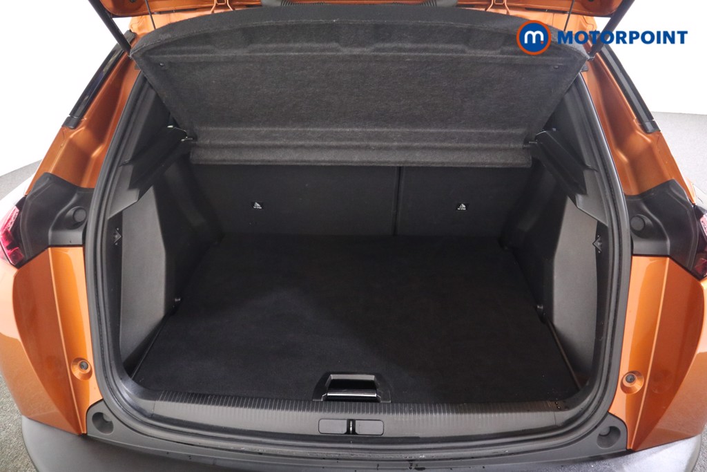 Peugeot 2008 Allure Premium-Plus Manual Petrol SUV - Stock Number (1561060) - 12th supplementary image
