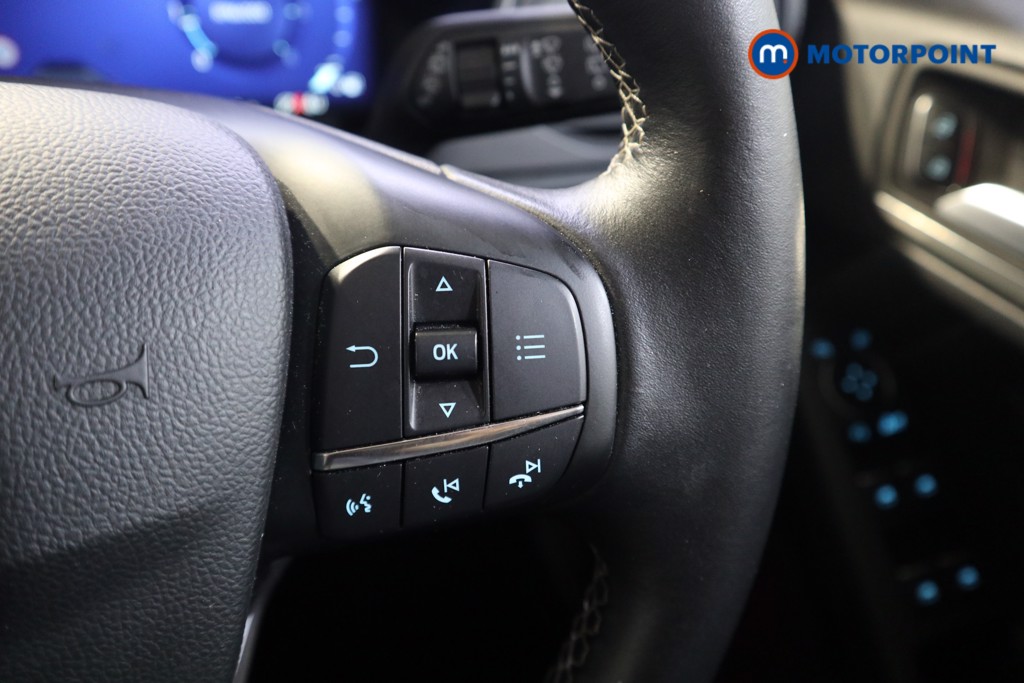 Ford Focus Vignale Active X Automatic Diesel Hatchback - Stock Number (1561155) - 4th supplementary image