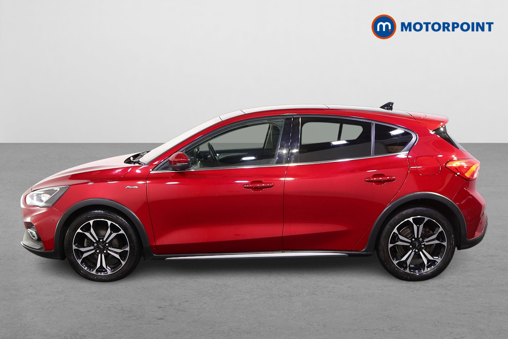 Ford Focus Vignale Active X Automatic Diesel Hatchback - Stock Number (1561155) - Passenger side