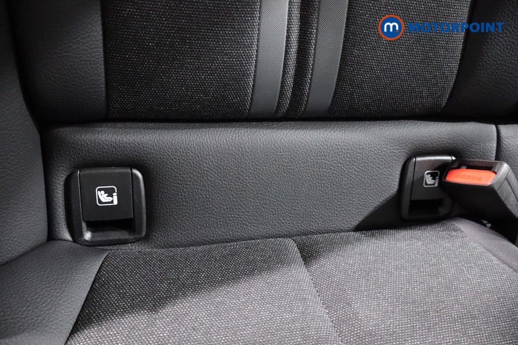 BMW 1 Series Sport Automatic Petrol Hatchback - Stock Number (1561326) - 26th supplementary image