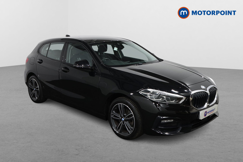 BMW 1 Series Sport Automatic Petrol Hatchback - Stock Number (1561326) - Drivers side front corner