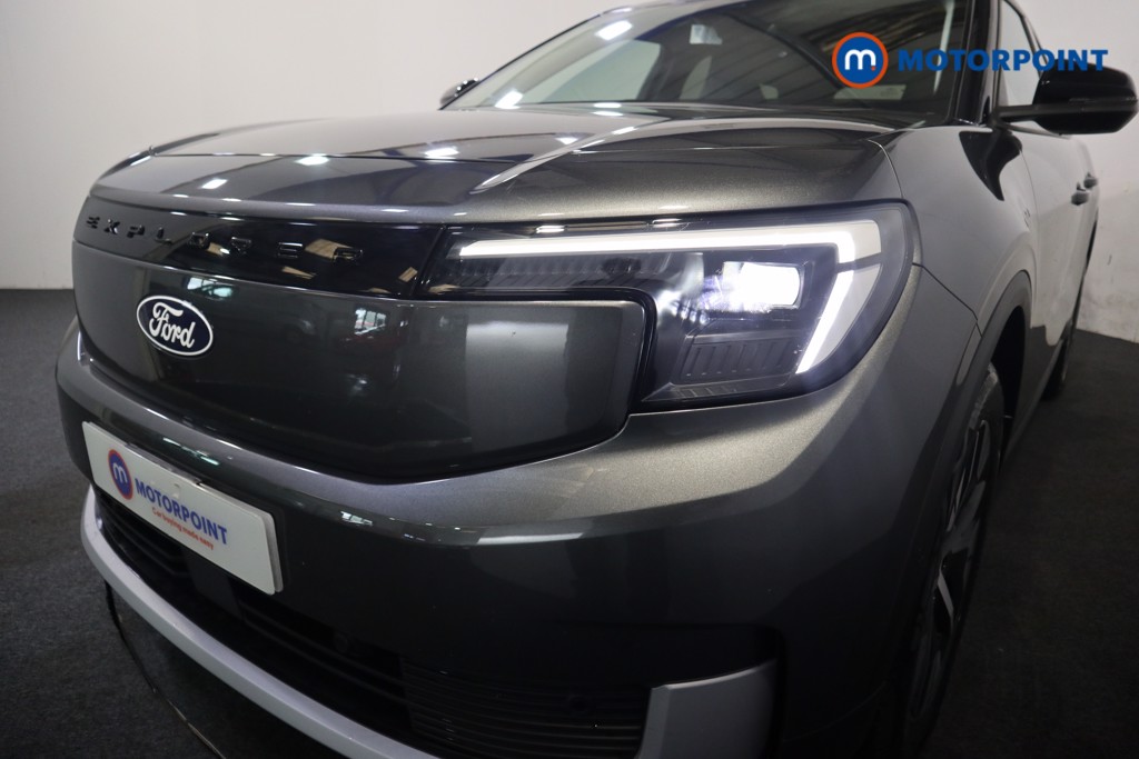 Ford Explorer Select Automatic Electric SUV - Stock Number (1561357) - 24th supplementary image