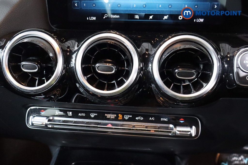 Mercedes-Benz GLA Sport Automatic Petrol SUV - Stock Number (1561526) - 18th supplementary image