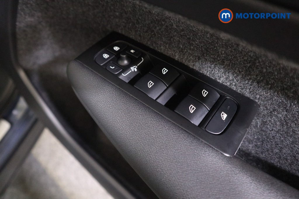 Volvo Xc40 Inscription Pro Automatic Petrol SUV - Stock Number (1561650) - 9th supplementary image