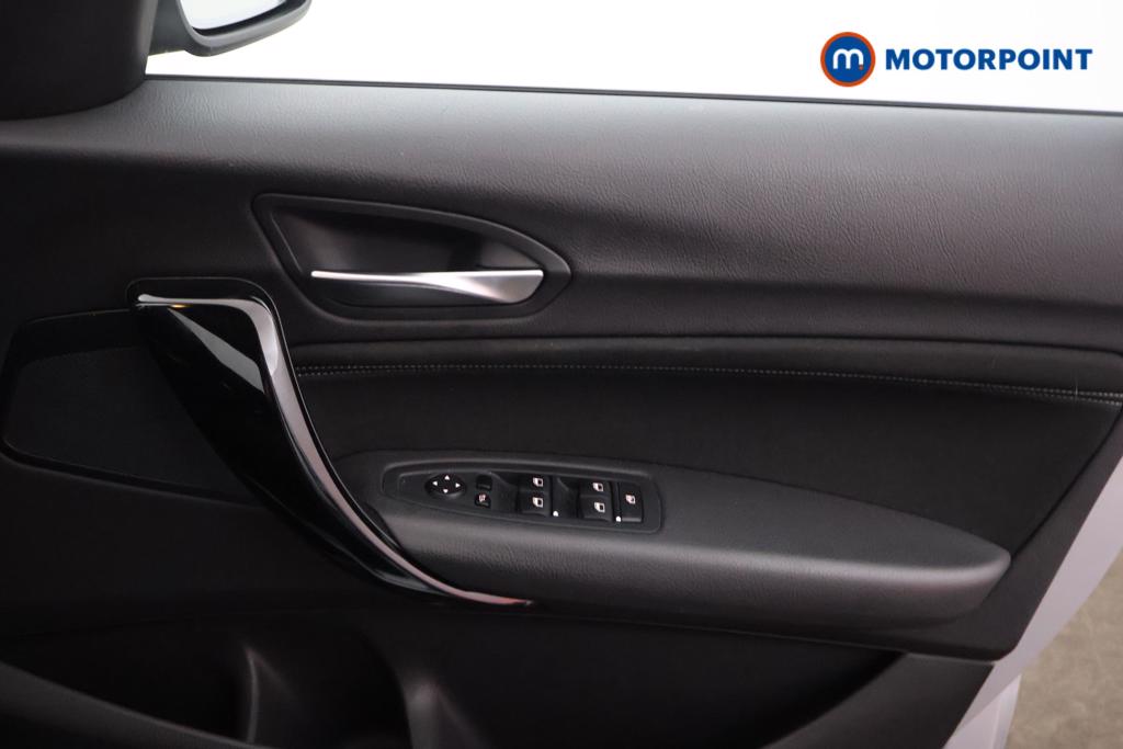 BMW 1 Series Sport Automatic Petrol Hatchback - Stock Number (1561762) - 8th supplementary image