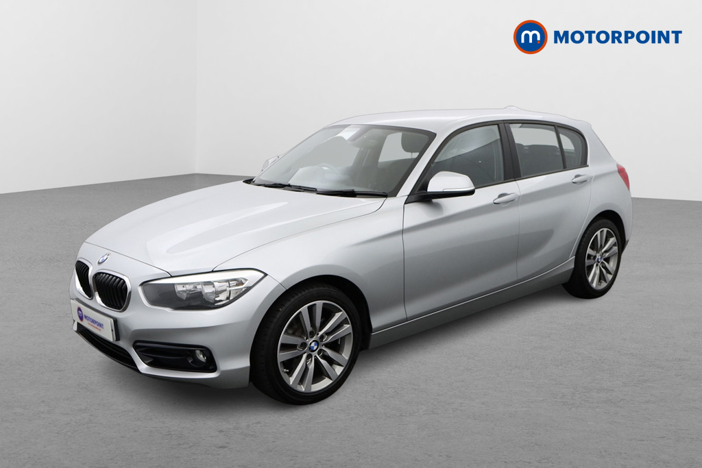 BMW 1 Series Sport Automatic Petrol Hatchback - Stock Number (1561762) - Passenger side front corner