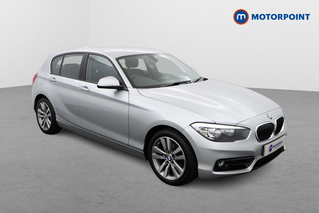 BMW 1 Series Sport Automatic Petrol Hatchback - Stock Number (1561762) - Drivers side front corner