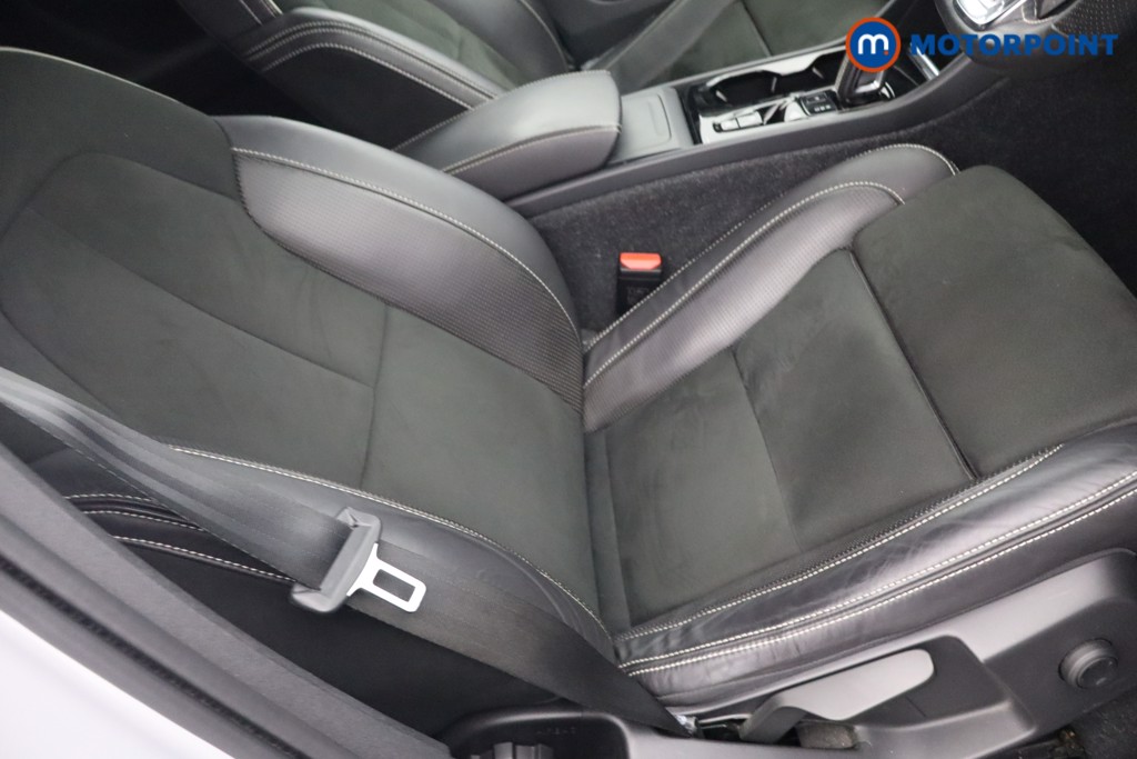 Volvo Xc40 R Design Automatic Petrol SUV - Stock Number (1561879) - 15th supplementary image