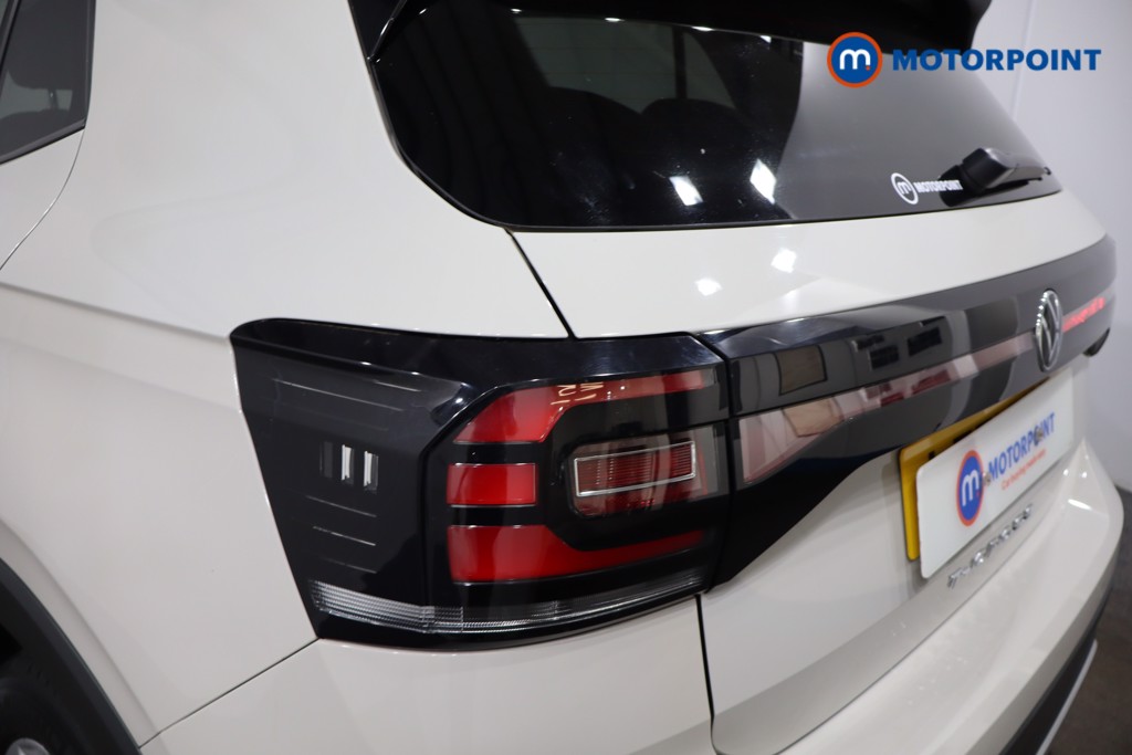 Volkswagen T-Cross Active Manual Petrol SUV - Stock Number (1561988) - 32nd supplementary image