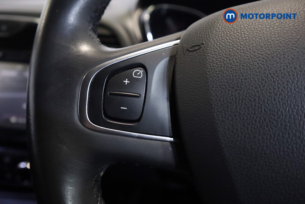 Renault Captur Dynamique S Nav Manual Diesel SUV - Stock Number (1562213) - 8th supplementary image