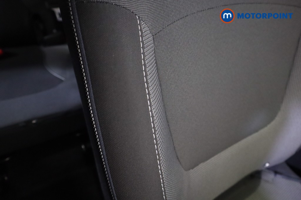 Renault Captur Dynamique S Nav Manual Diesel SUV - Stock Number (1562213) - 19th supplementary image