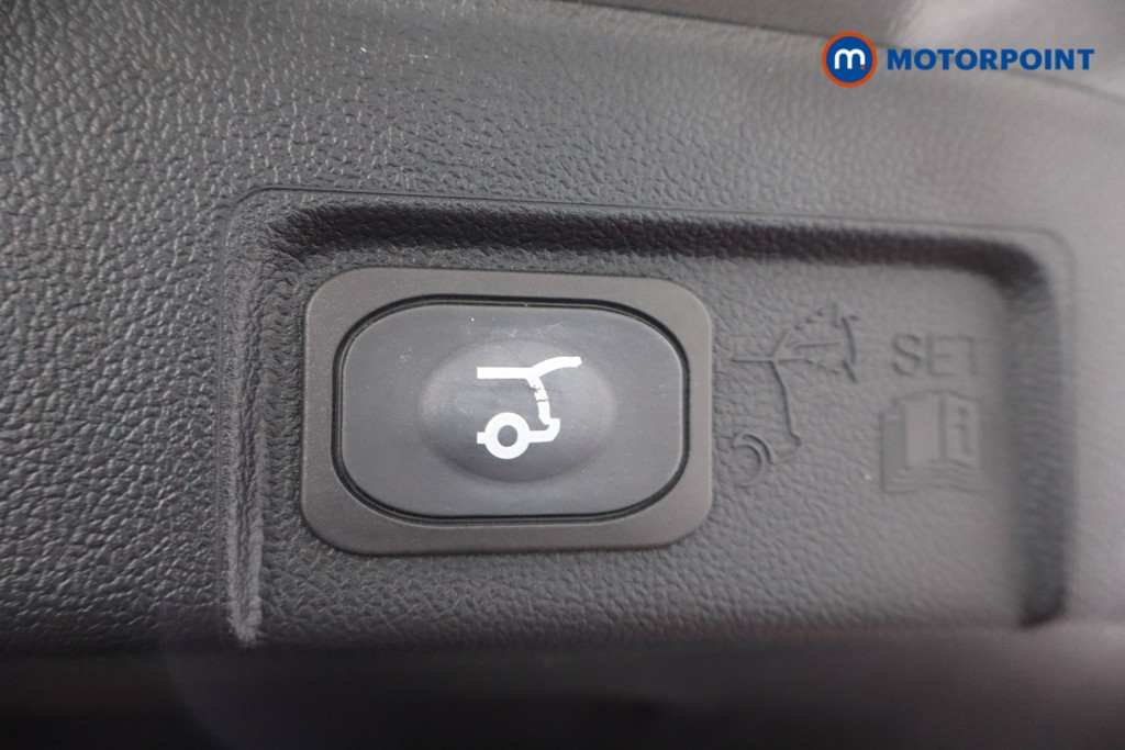 Ford Puma St-Line X Manual Petrol-Electric Hybrid SUV - Stock Number (1562323) - 35th supplementary image