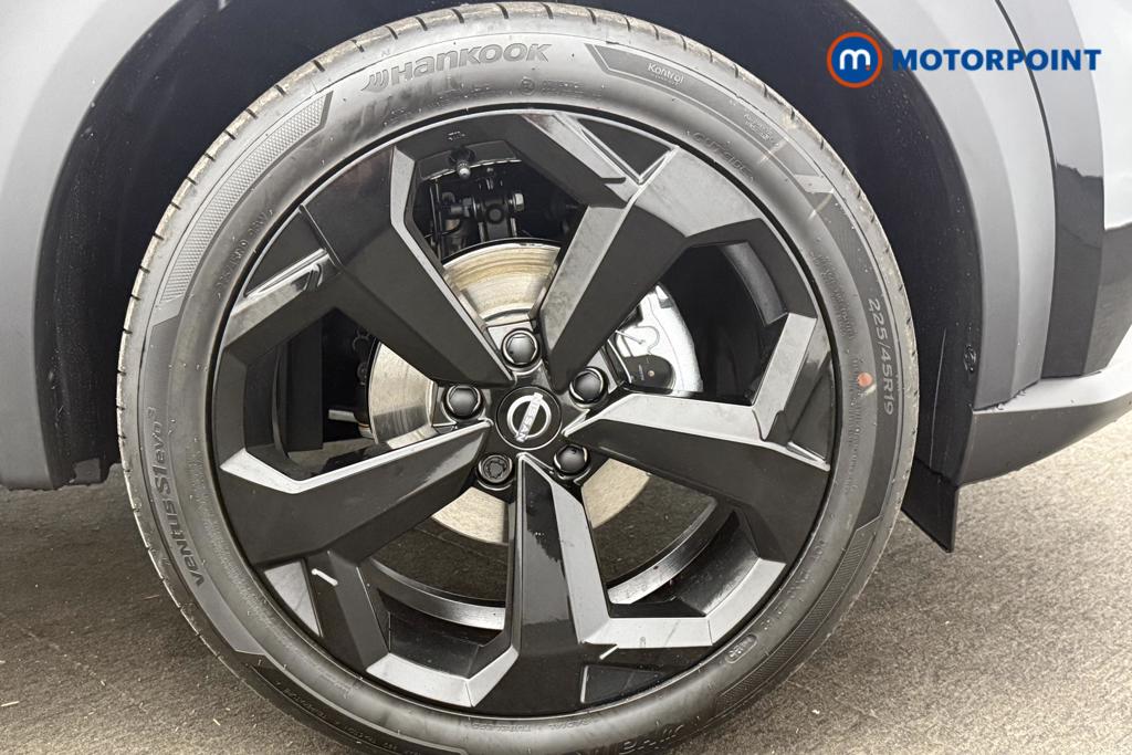 Nissan Juke Tekna Manual Petrol SUV - Stock Number (1562817) - 4th supplementary image