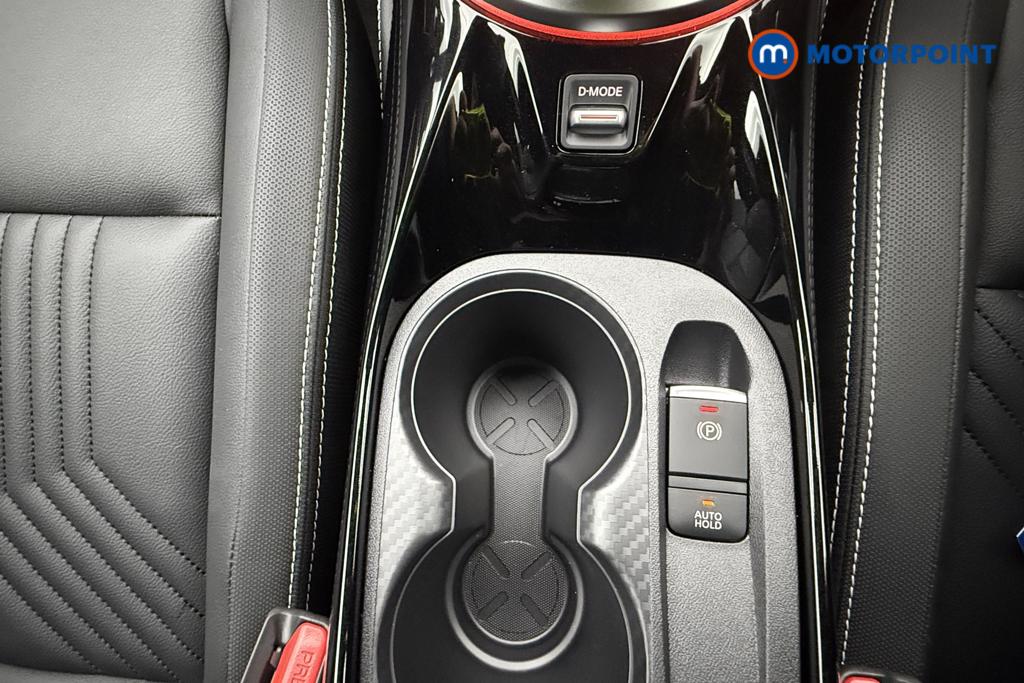 Nissan Juke Tekna Manual Petrol SUV - Stock Number (1562817) - 22nd supplementary image
