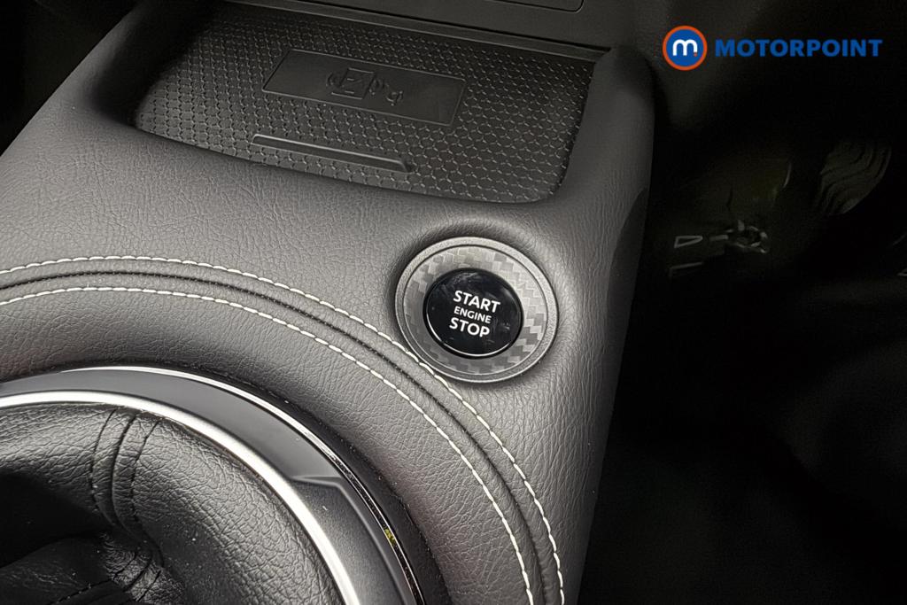 Nissan Juke Tekna Manual Petrol SUV - Stock Number (1562817) - 23rd supplementary image