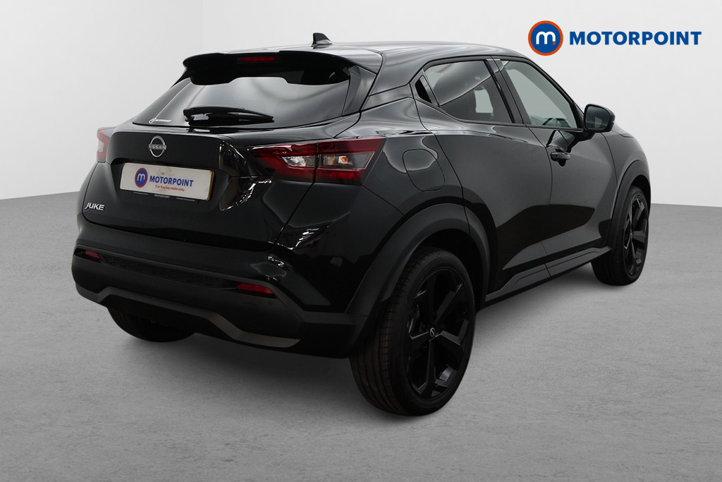Nissan Juke Tekna Manual Petrol SUV - Stock Number (1562817) - Drivers side rear corner