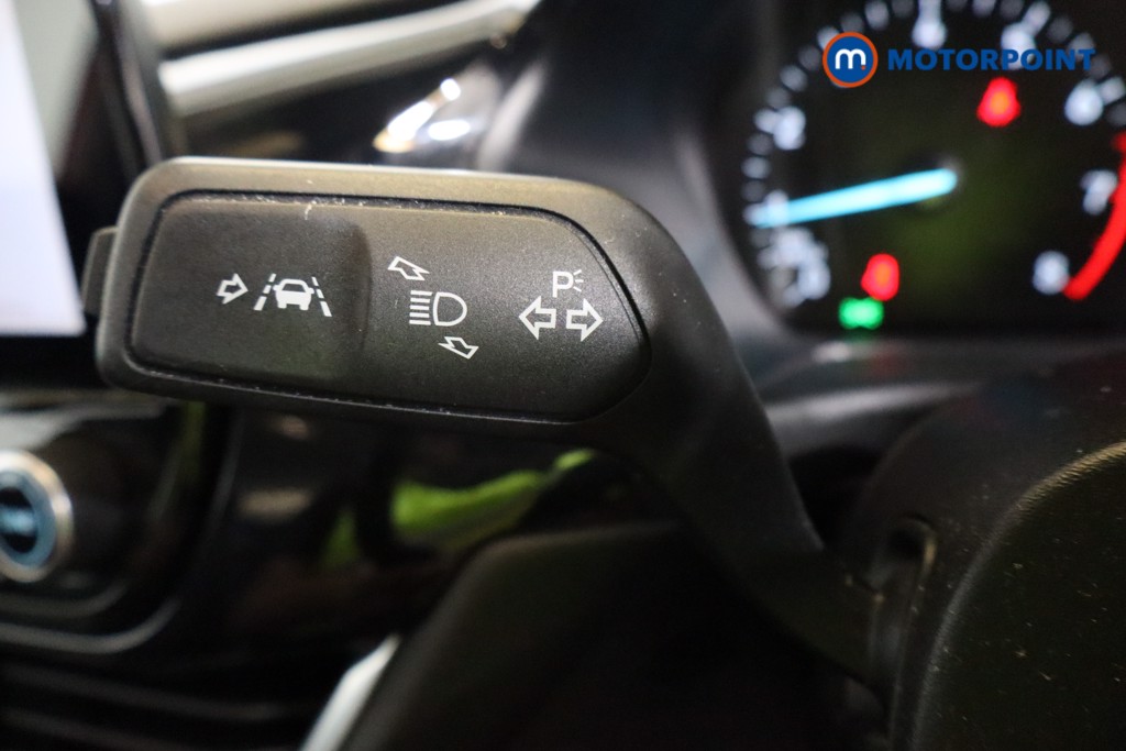 Ford Fiesta Zetec Manual Petrol Hatchback - Stock Number (1562824) - 16th supplementary image
