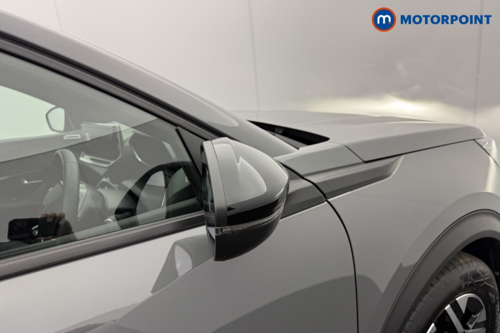 Peugeot 2008 Allure Manual Petrol SUV - Stock Number (1562882) - 15th supplementary image