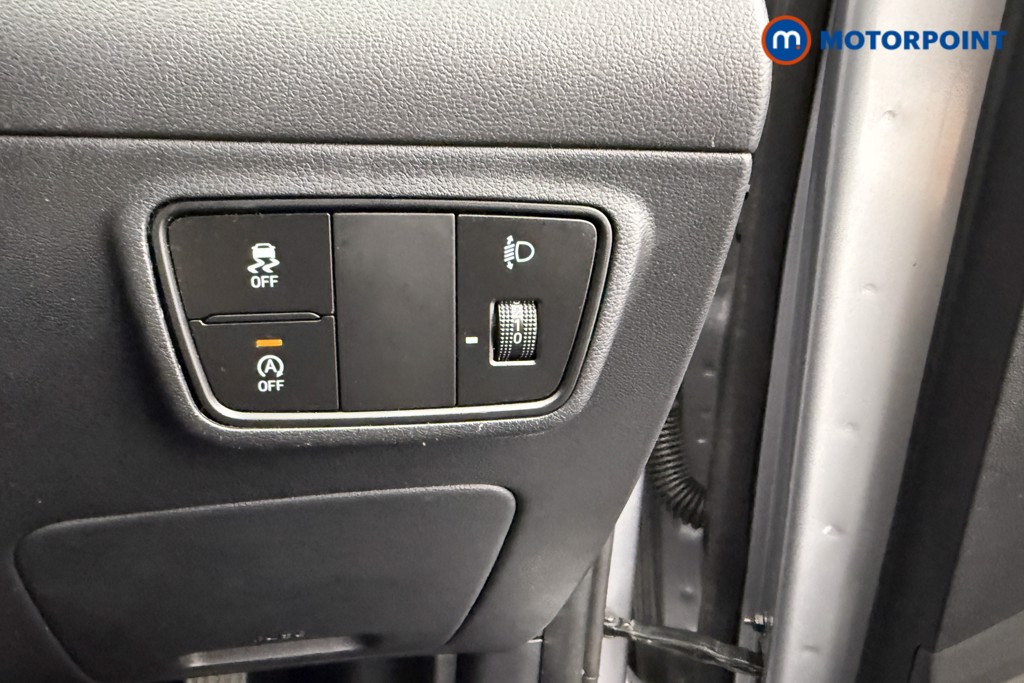 Hyundai Tucson Se Connect Manual Petrol SUV - Stock Number (1562933) - 15th supplementary image