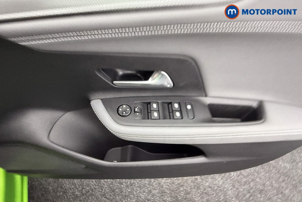 Vauxhall Mokka Design Automatic Petrol SUV - Stock Number (1563004) - 16th supplementary image