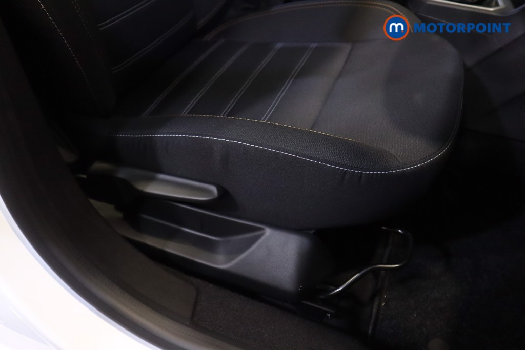 Dacia Sandero Stepway Expression Manual Petrol Hatchback - Stock Number (1563017) - 7th supplementary image