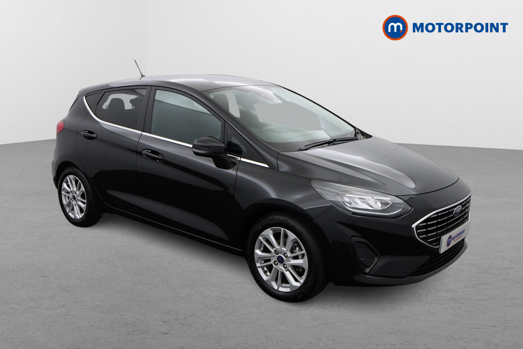 Ford Fiesta Titanium Manual Petrol Hatchback - Stock Number (1563035) - Drivers side front corner