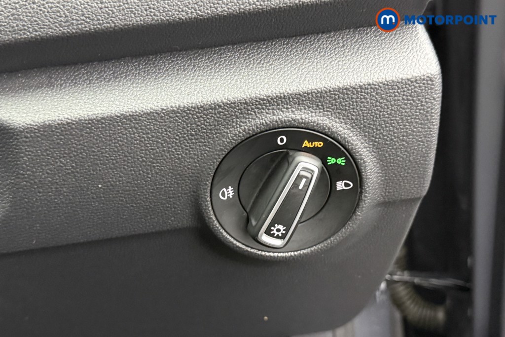 Volkswagen T-Roc Black Edition Automatic Petrol SUV - Stock Number (1563447) - 16th supplementary image