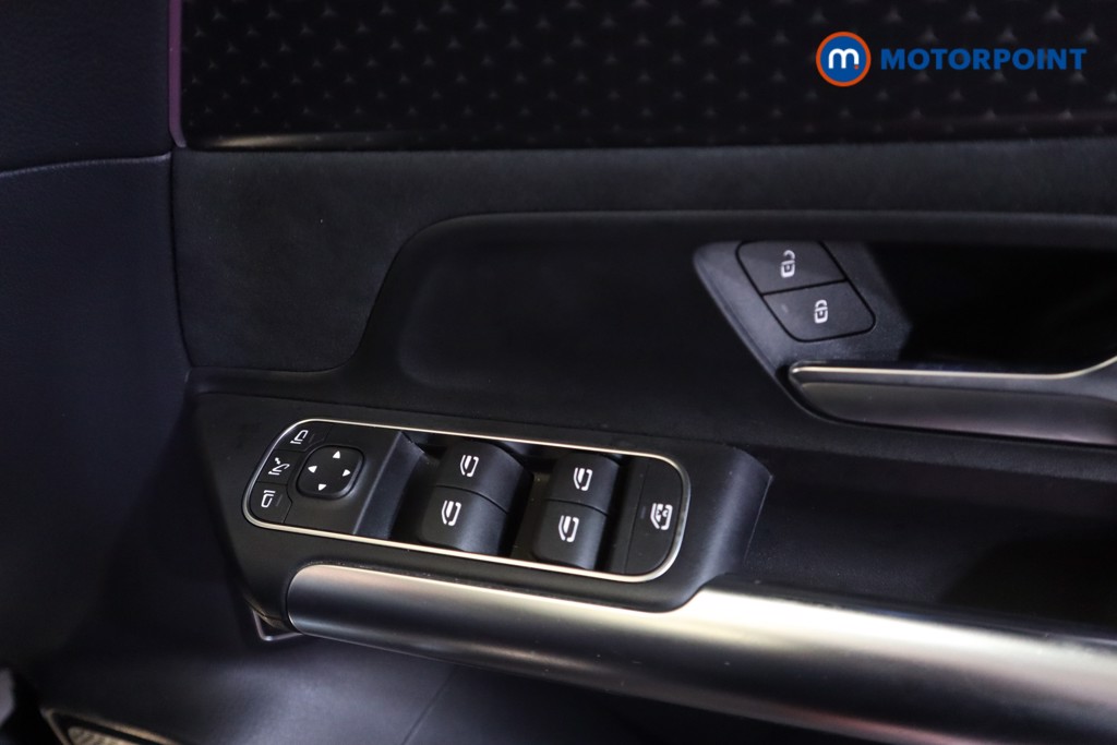 Mercedes-Benz EQA Amg Line Automatic Electric SUV - Stock Number (1563465) - 4th supplementary image