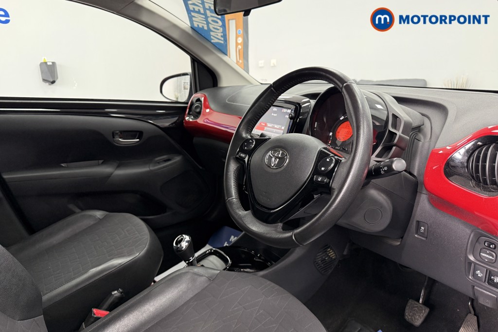 Toyota Aygo X-Clusiv Automatic Petrol Hatchback - Stock Number (1549474) - 1st supplementary image