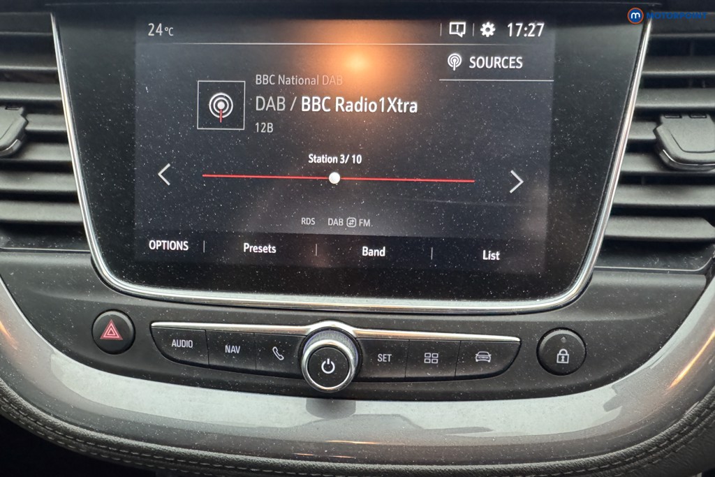 Vauxhall Grandland X Griffin Manual Petrol SUV - Stock Number (1554529) - 2nd supplementary image