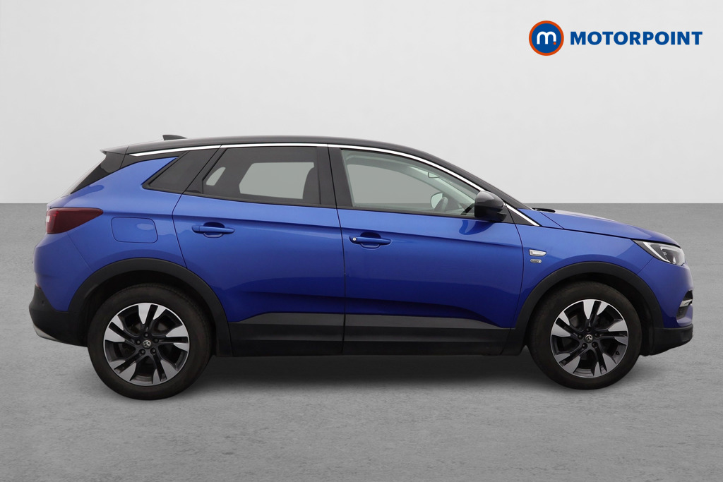 Vauxhall Grandland X Griffin Manual Petrol SUV - Stock Number (1554529) - Drivers side