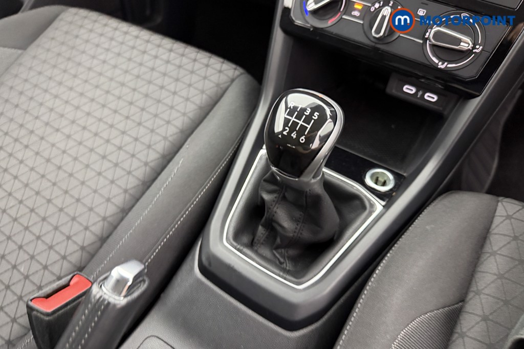 Volkswagen T-Cross Se Edition Manual Petrol SUV - Stock Number (1554862) - 13th supplementary image