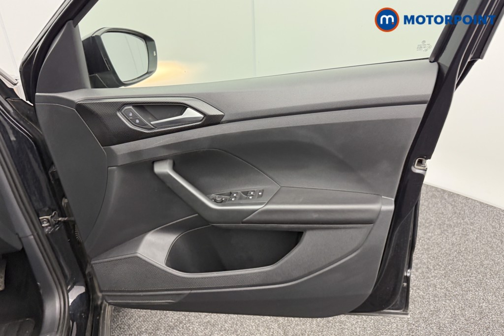 Volkswagen T-Cross Se Edition Manual Petrol SUV - Stock Number (1554862) - 18th supplementary image