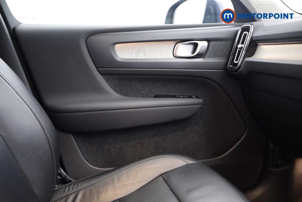 Volvo Xc40 Inscription Manual Petrol SUV - Stock Number (1554995) - 7th supplementary image