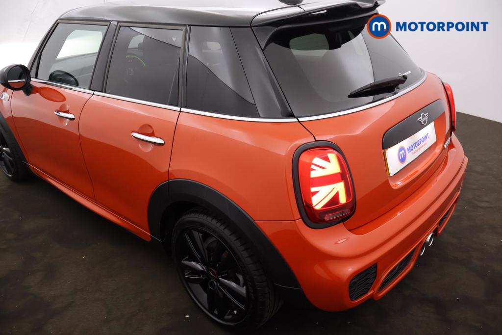 Mini Hatchback Cooper S Sport Manual Petrol Hatchback - Stock Number (1555658) - 13th supplementary image