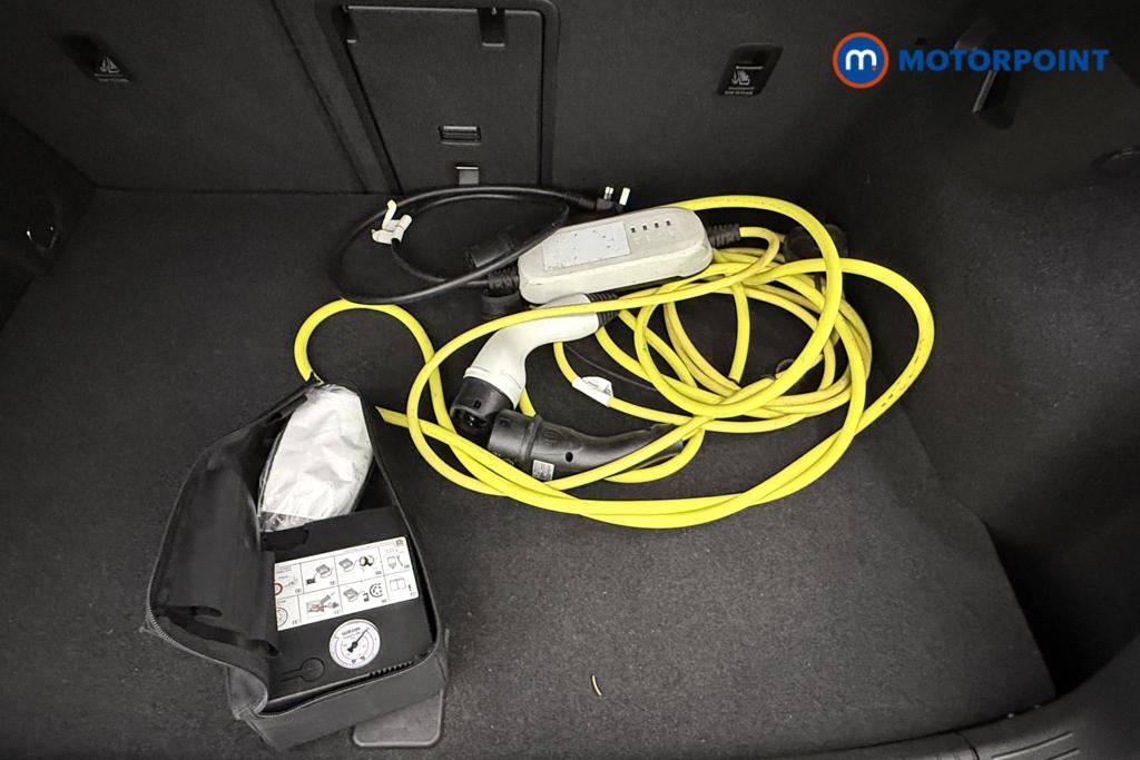 Volkswagen Golf GTE Automatic Petrol Plug-In Hybrid Hatchback - Stock Number (1555678) - 12th supplementary image