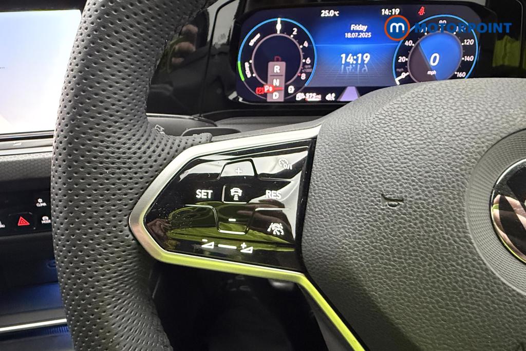 Volkswagen Golf GTE Automatic Petrol Plug-In Hybrid Hatchback - Stock Number (1555678) - 30th supplementary image