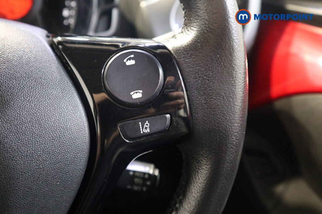 Toyota Aygo X-Play Manual Petrol Hatchback - Stock Number (1555908) - 4th supplementary image
