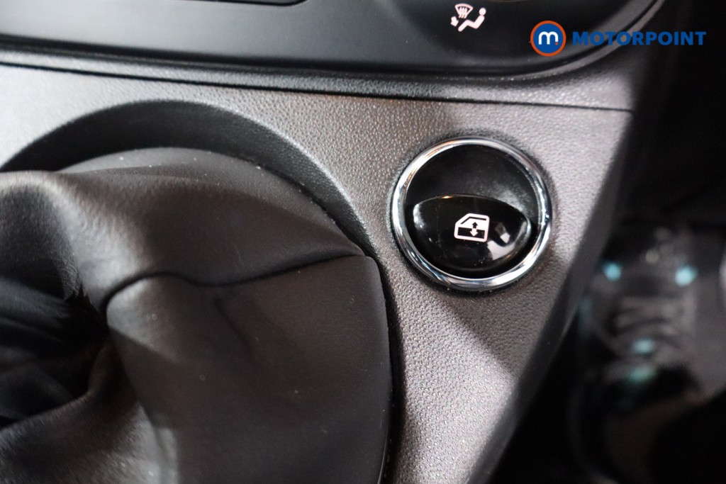 Fiat 500 1.0 Mild Hybrid 3Dr Manual Petrol-Electric Hybrid Hatchback - Stock Number (1556139) - 15th supplementary image