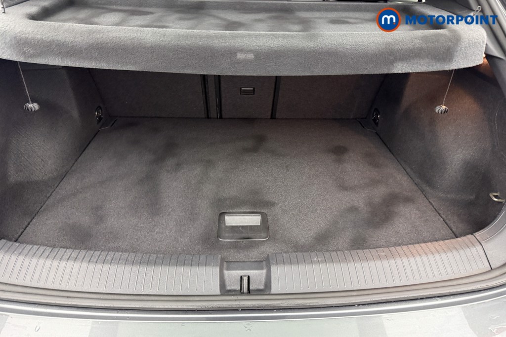 Volkswagen T-Roc R-Line Automatic Petrol SUV - Stock Number (1557163) - 22nd supplementary image
