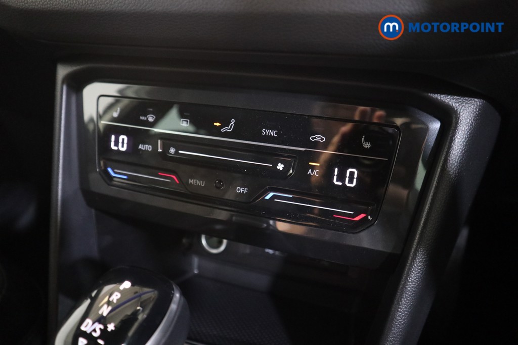 Volkswagen Tiguan R-Line Automatic Petrol SUV - Stock Number (1557544) - 7th supplementary image