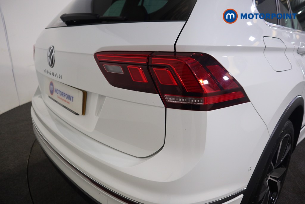 Volkswagen Tiguan R-Line Automatic Petrol SUV - Stock Number (1557544) - 21st supplementary image