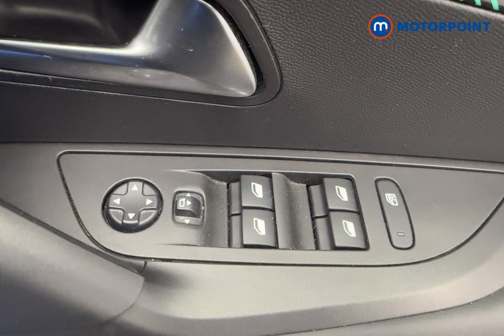Peugeot 2008 Allure Premium Automatic Electric SUV - Stock Number (1557773) - 17th supplementary image
