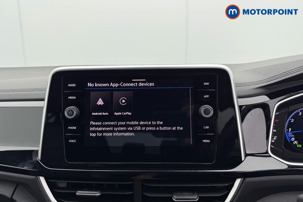 Volkswagen T-Roc R-Line Automatic Petrol SUV - Stock Number (1557782) - 9th supplementary image