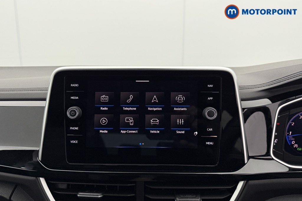 Volkswagen T-Roc R-Line Automatic Petrol SUV - Stock Number (1557782) - 10th supplementary image