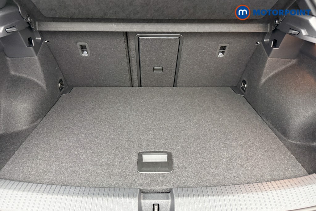 Volkswagen T-Roc R-Line Automatic Petrol SUV - Stock Number (1557782) - 21st supplementary image